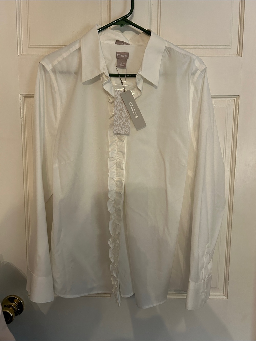 Chico's White Ruffle-Front No Iron Dress Shirt Woman’s Size 3 NWT